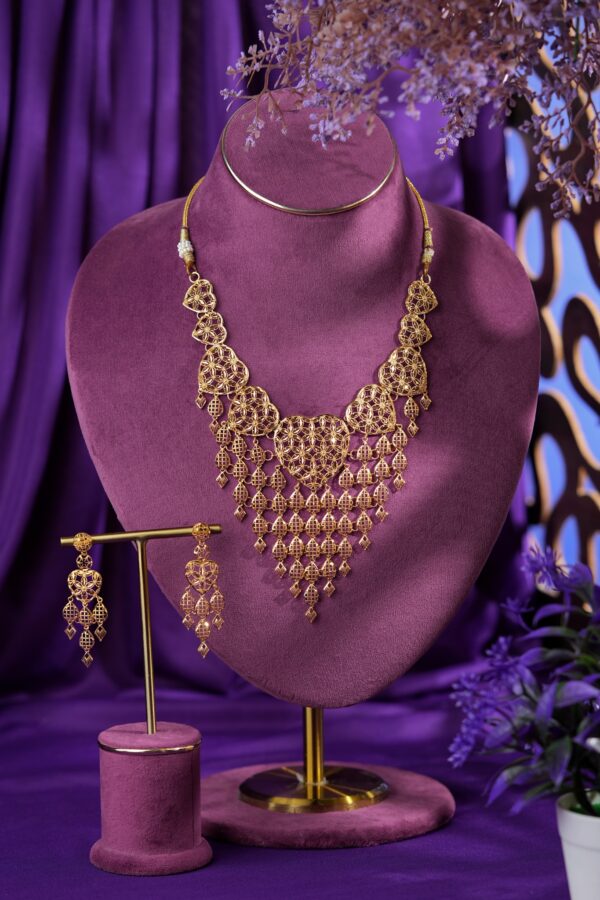 Malak Al Noor Gold Necklace Set