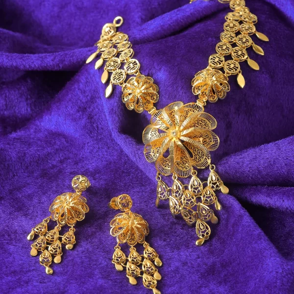 Efsane Grace : Turkish gold haar design - Image 2