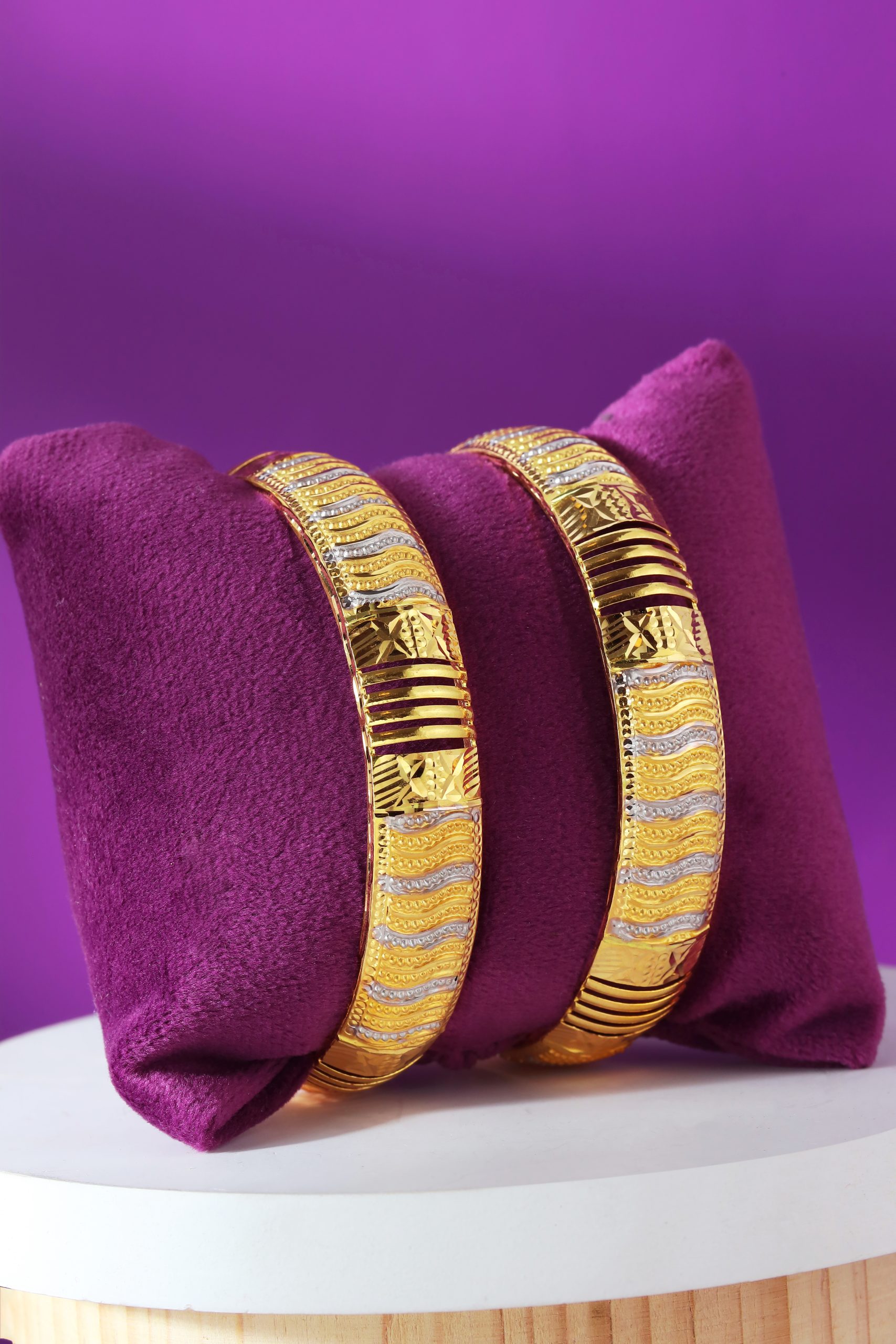 Lustre Waves Bangles – Precision-Crafted Gold with Rhodium Elegance