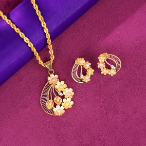 Blossom Grace Pendant Set – A Floral Symphony in Gold