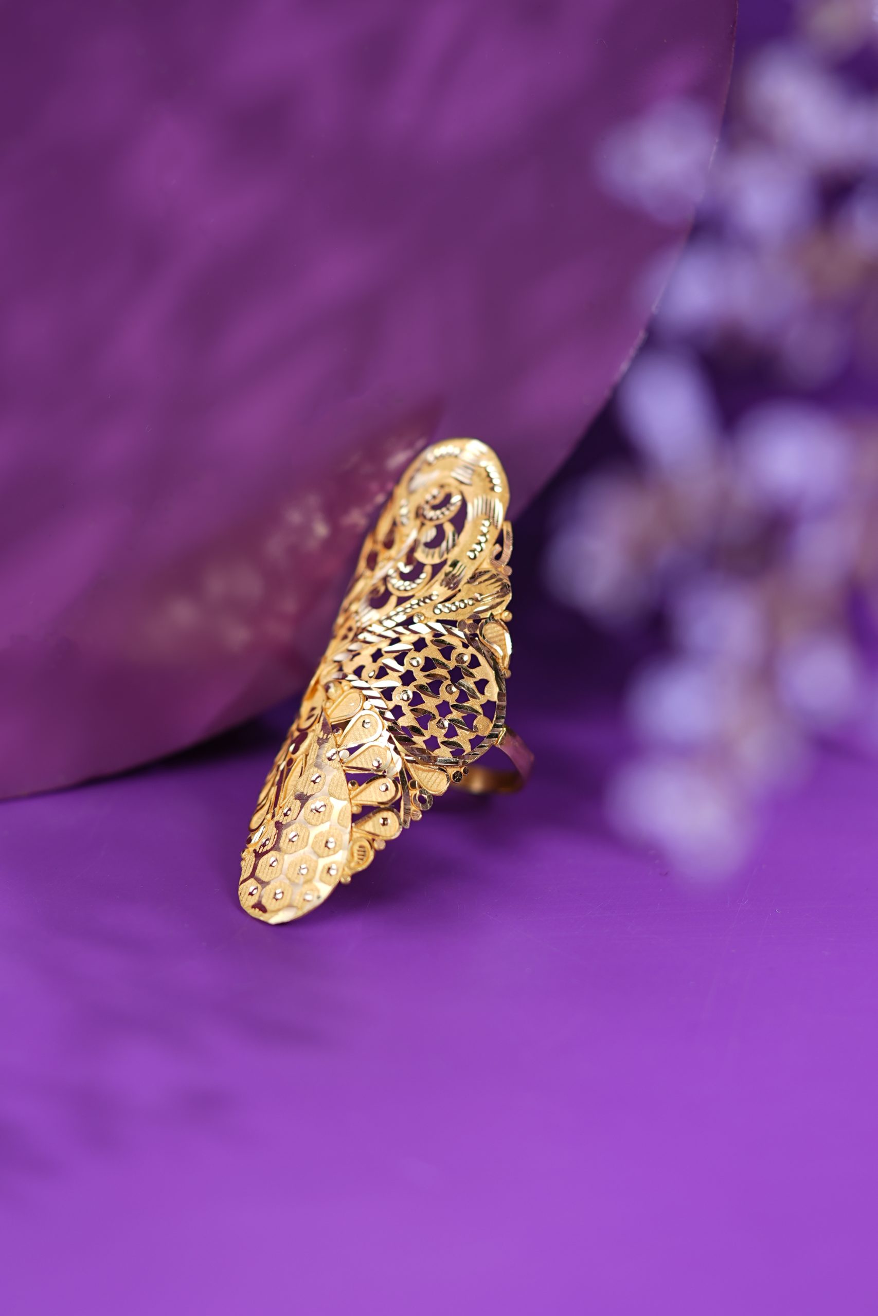 Hilyat Al-Hayat – Arabic Elegance in Gold Ring