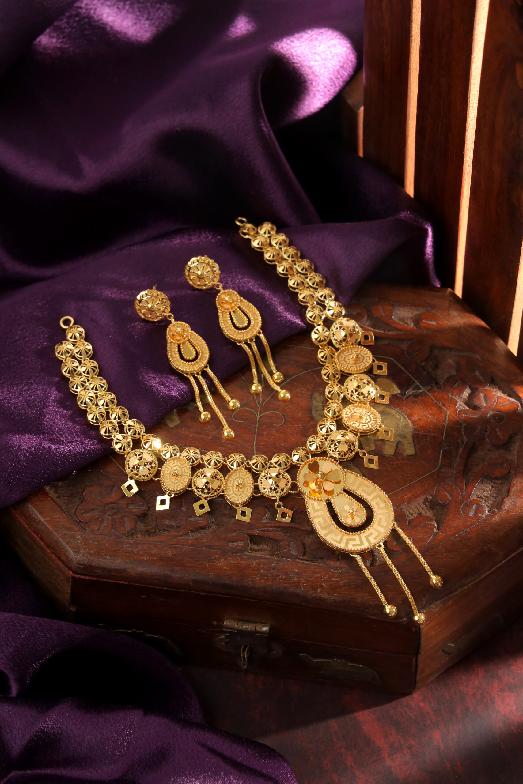 Noor-e-Nazakat Set – Grace Meets Grandeur