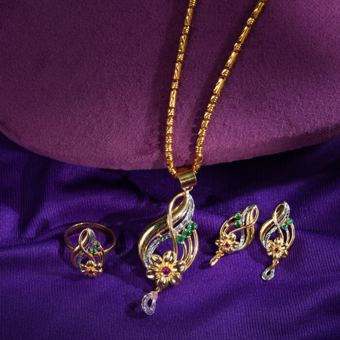 Noor-e-Bahar Jewelry Set – A Blossom of Light and Grace