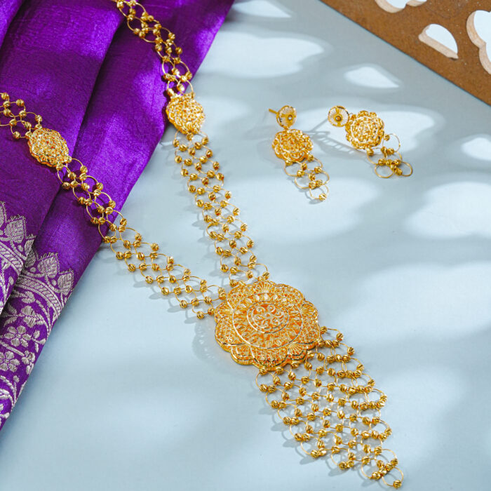 Laleh Al Asrar - Gold Necklace & Earrings Set