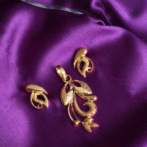 Nawal Pendant Set - That Embodies Grace and Gifting Beauty