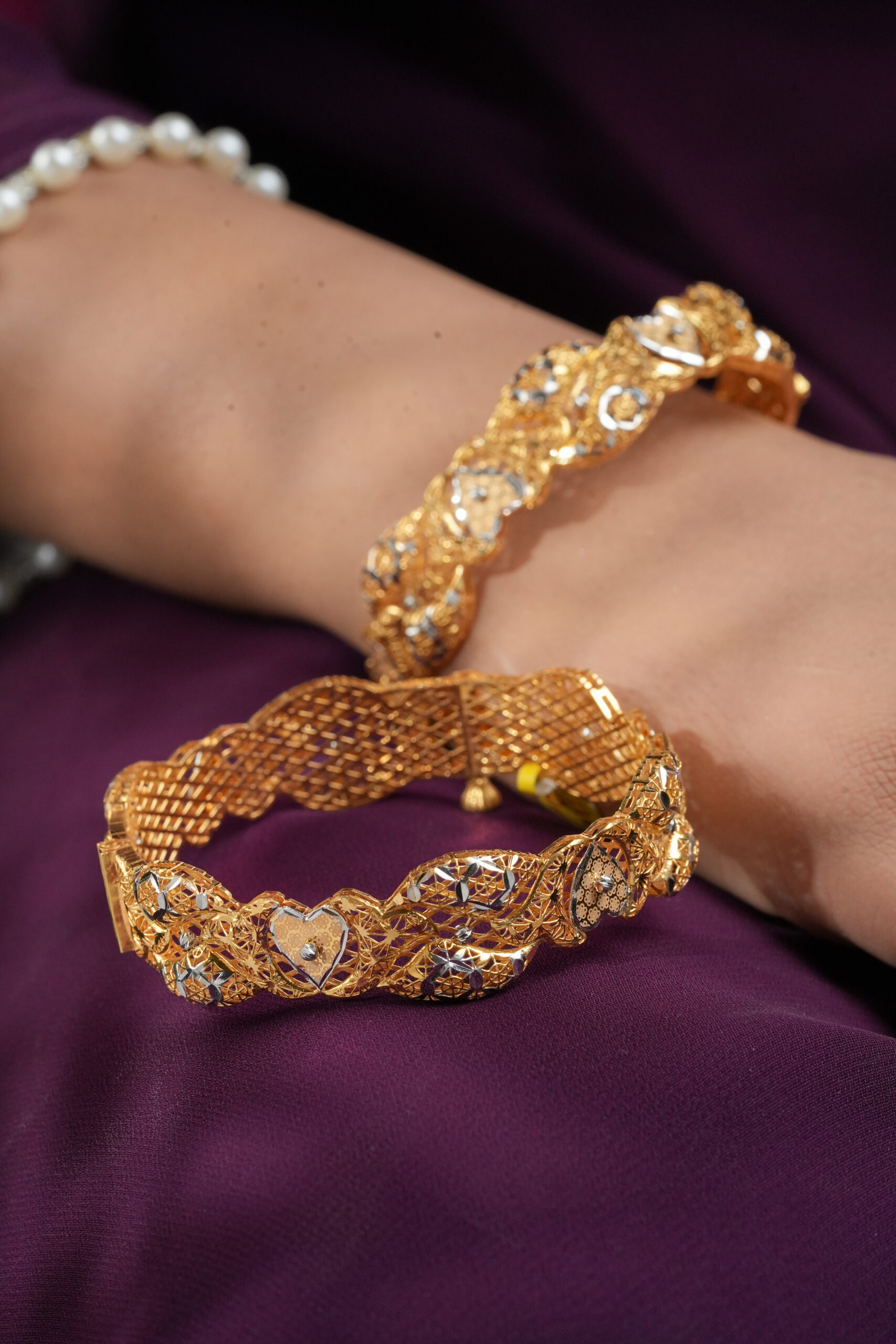 Noor-ul-Qalb Bangles – A Celebration of Light and Heart