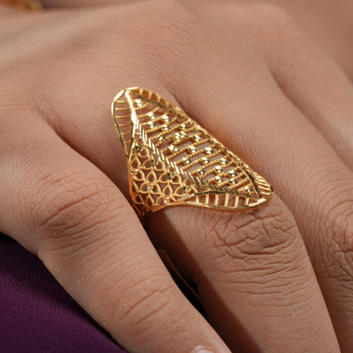 Zahara Leaf Gold Ring – Elegant 22K Designer Statement Ring