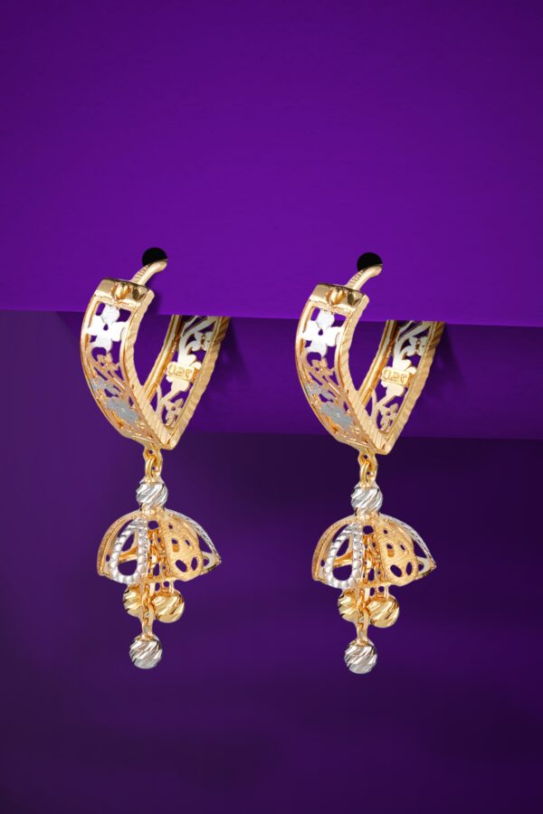Manarah Exclusive Gold Earrings