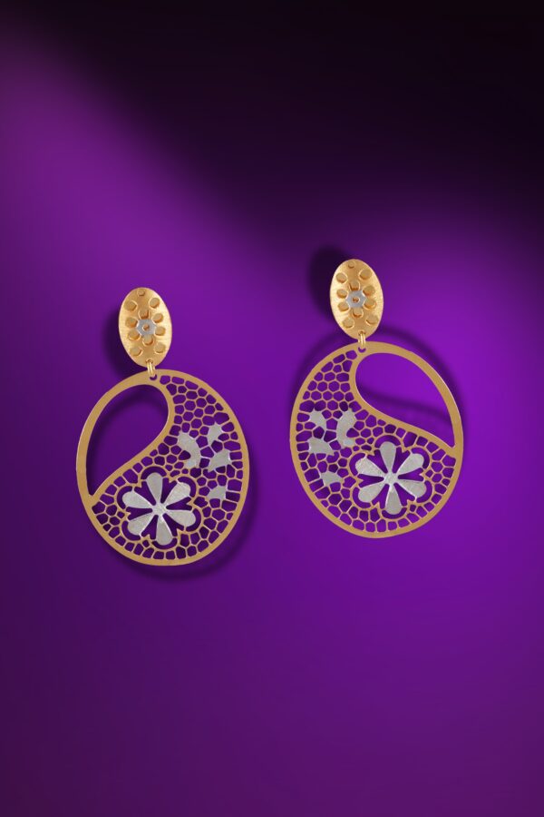 Aarya Harmony Bloom Earrings