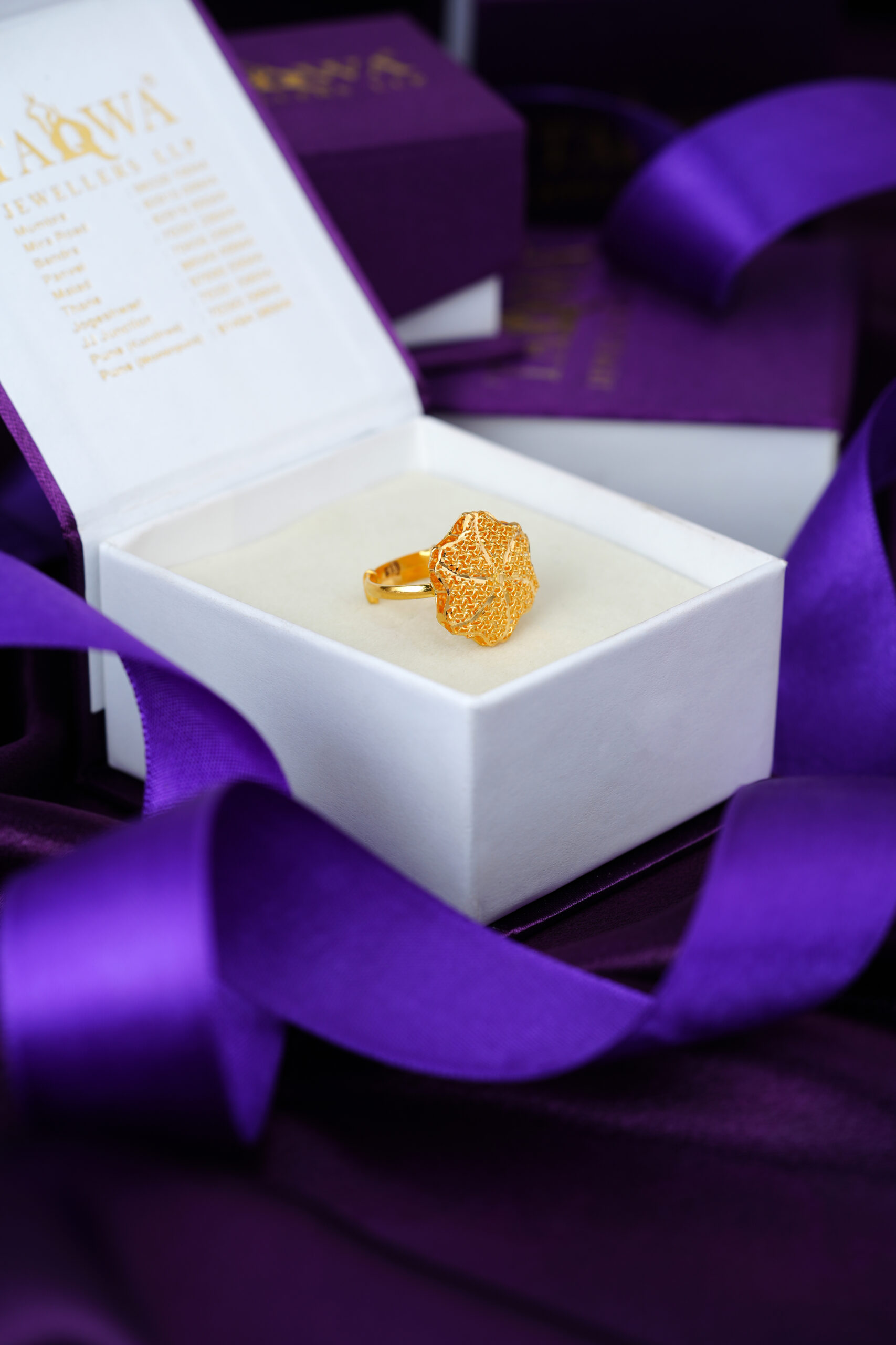 Ameera Textured Blossom Ring – Where Elegance Meets Intricacy