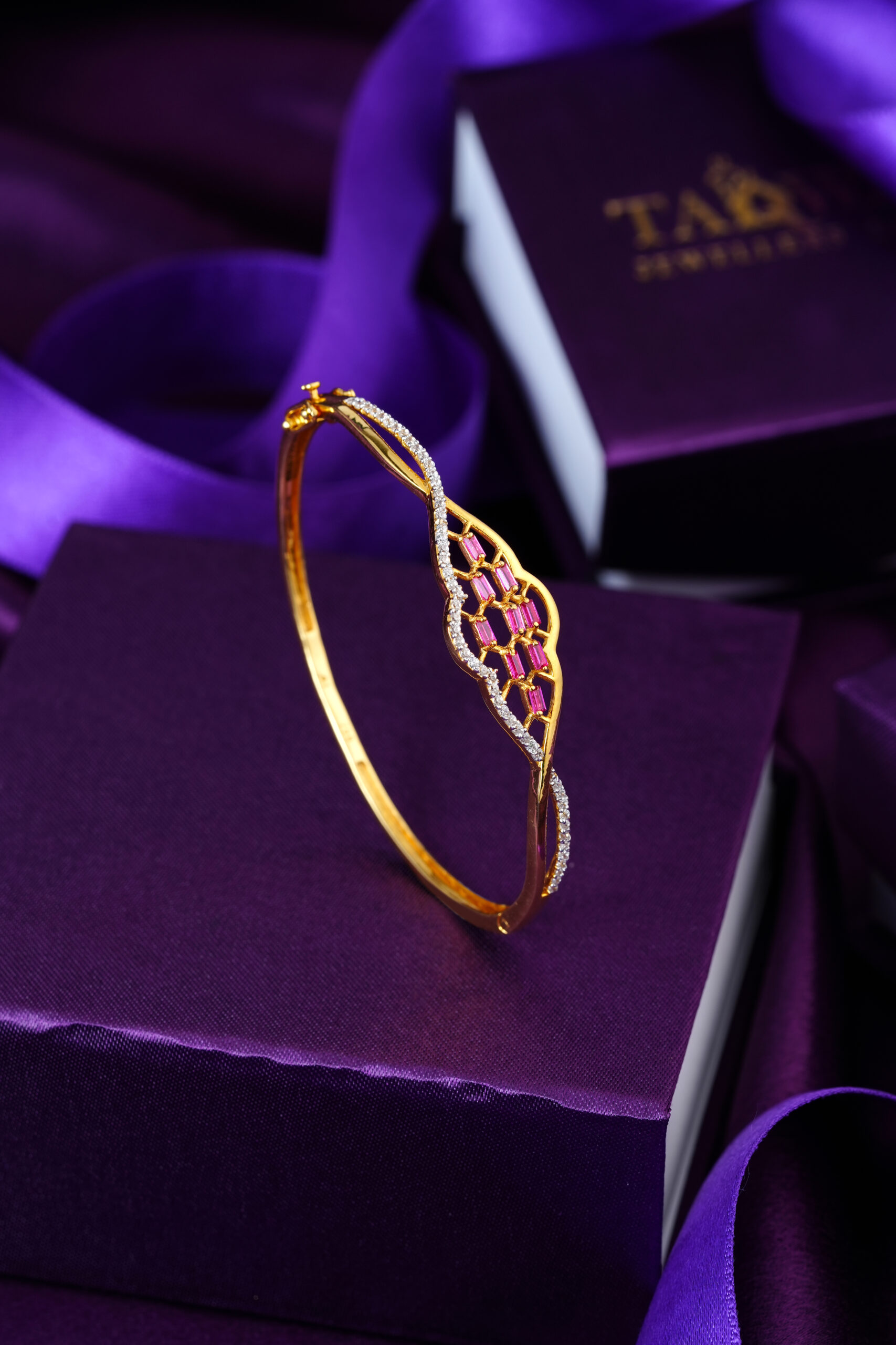 Crimson Wave Bracelet