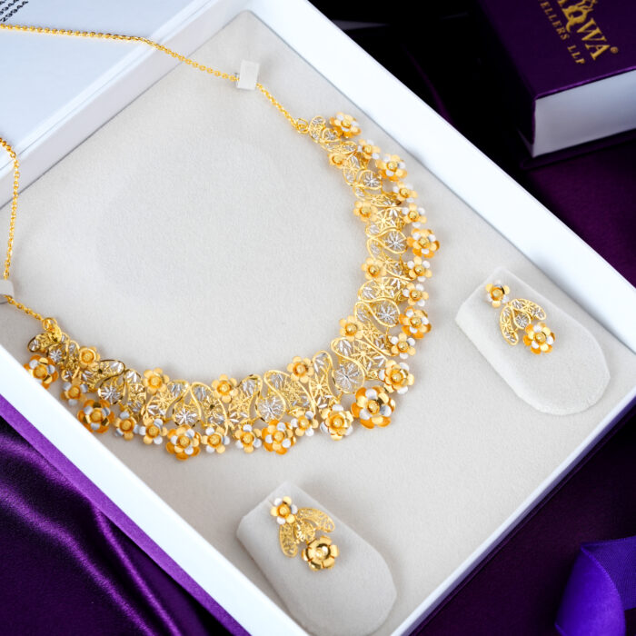 Noor-e-Bahar Gold Set