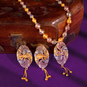 Nooraniyah – The Light Within Pendant Set