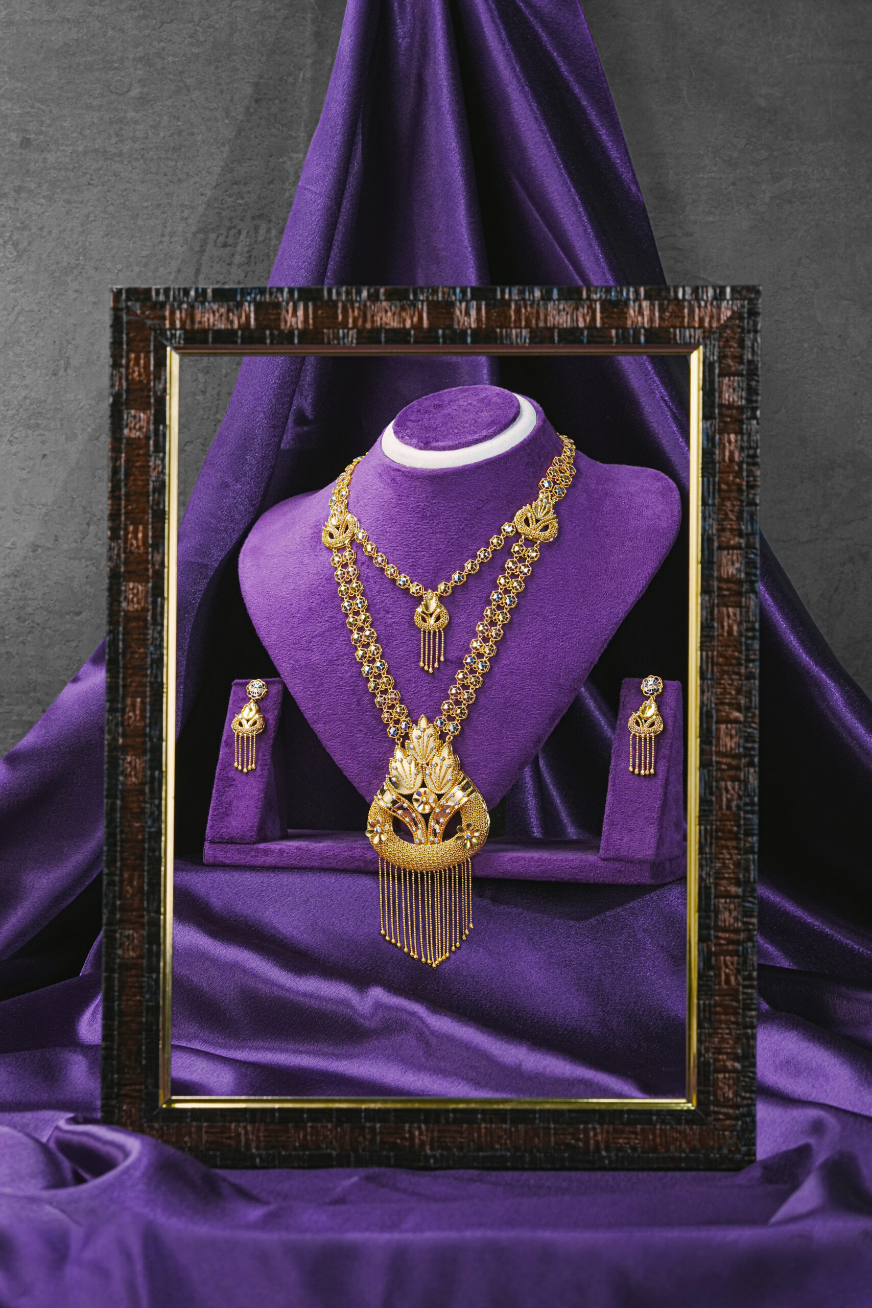 Noura Heritage Gold Necklace Set