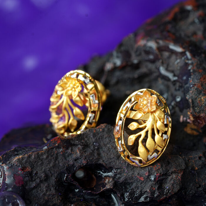 Rawdat Al-Dhahab Floral Gold Earrings