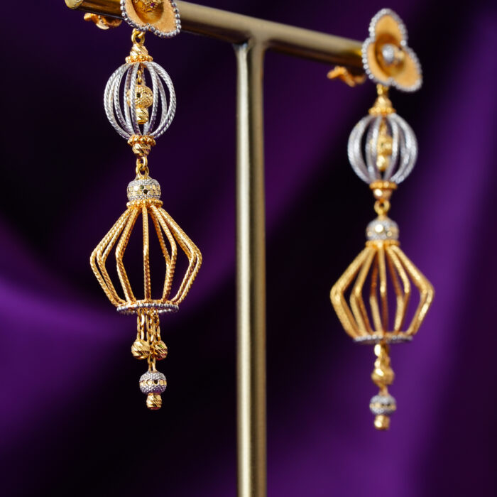 Taqwa Dual-Tone Lantern Jhumka – Modern Artistry in Gold