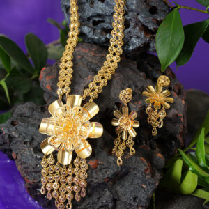 Zahra-e-Zeest – 22kt Floral Burst Gold Bridal Set with Cascading Mesh Tassels