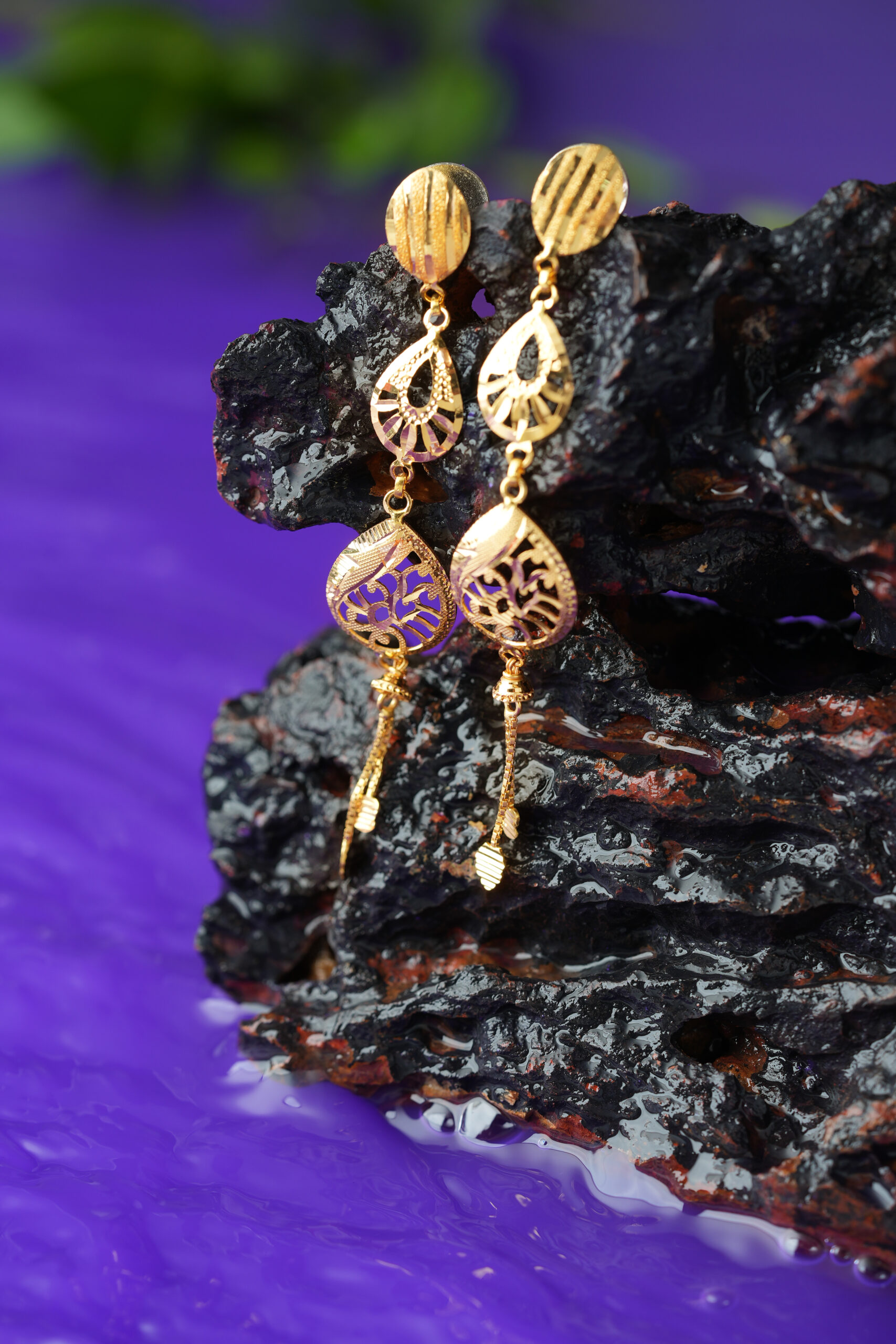 Zaynab Filigree Drop Earrings