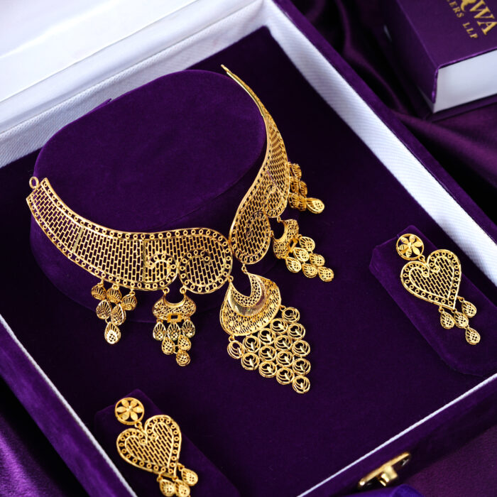Zehraar Bridal Choker Set