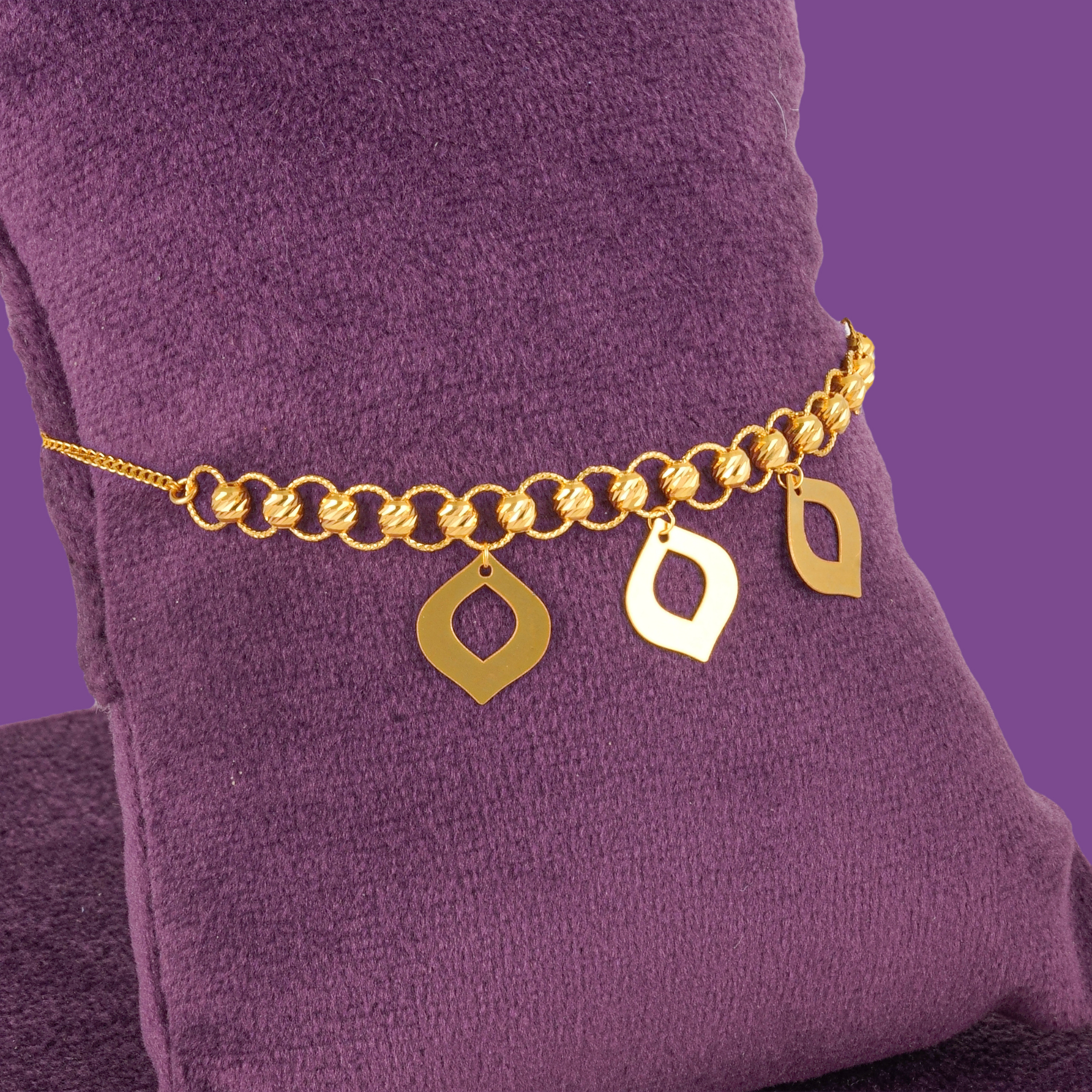 Dropelle Gold Necklace Set - Image 5