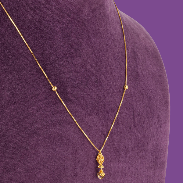 Lattice Gold Chain