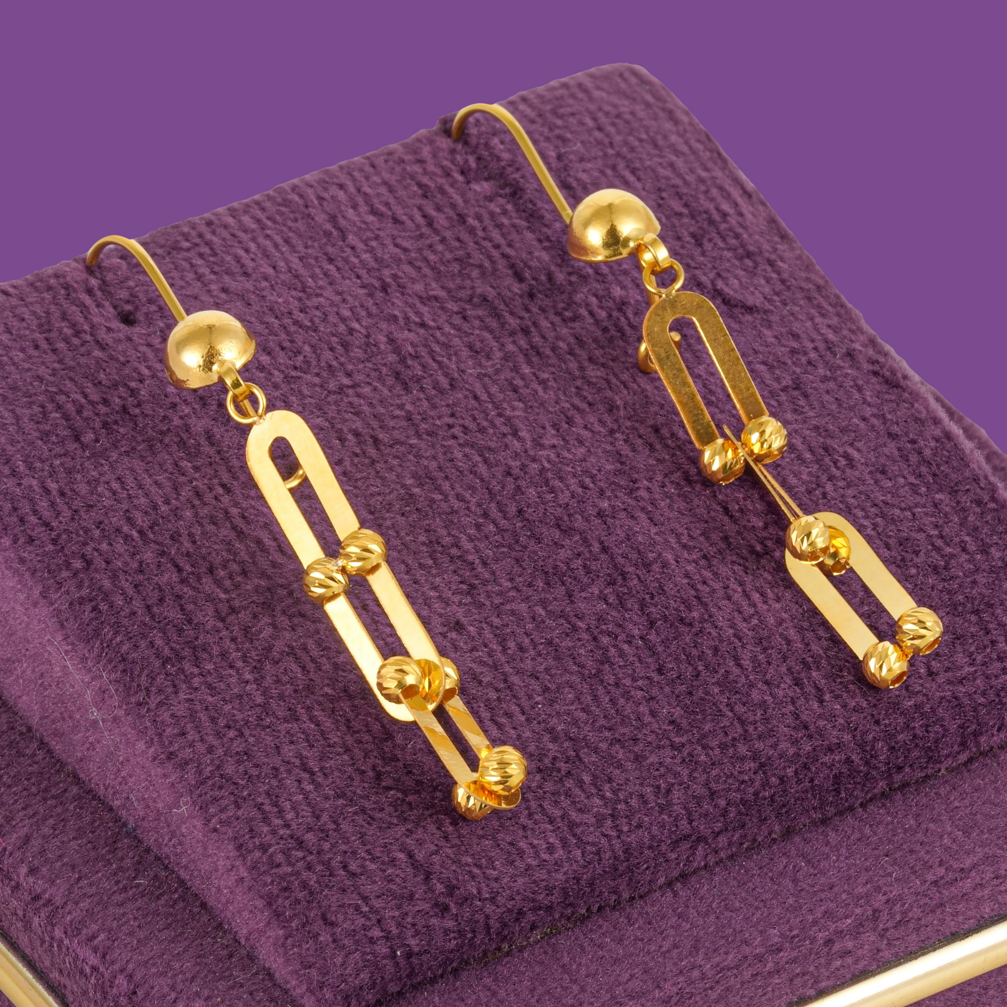 Sleek Link Gold Necklace Set - Image 3