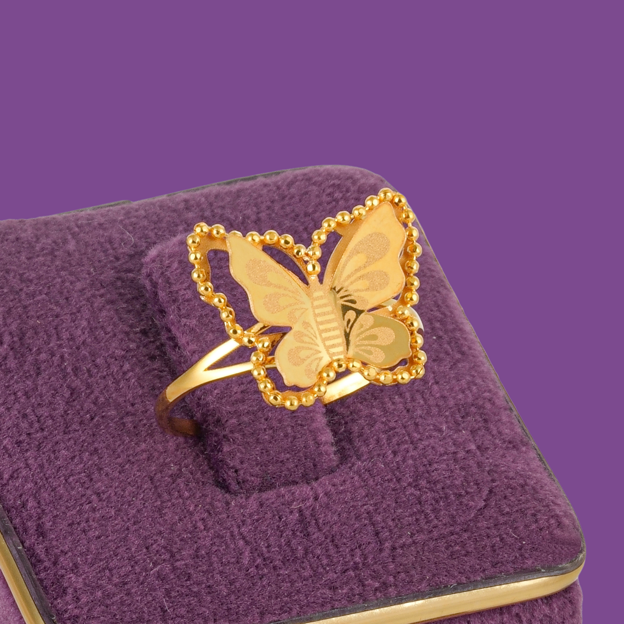 Winglet Gold Necklace Set - Image 3